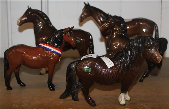 Beswick horses-h701b Brown, 2110 Donkey, 815 Palomino, 1817 Chestnut, 1034 Brown, 947 Brown, H1261 Brown, 946 Grey